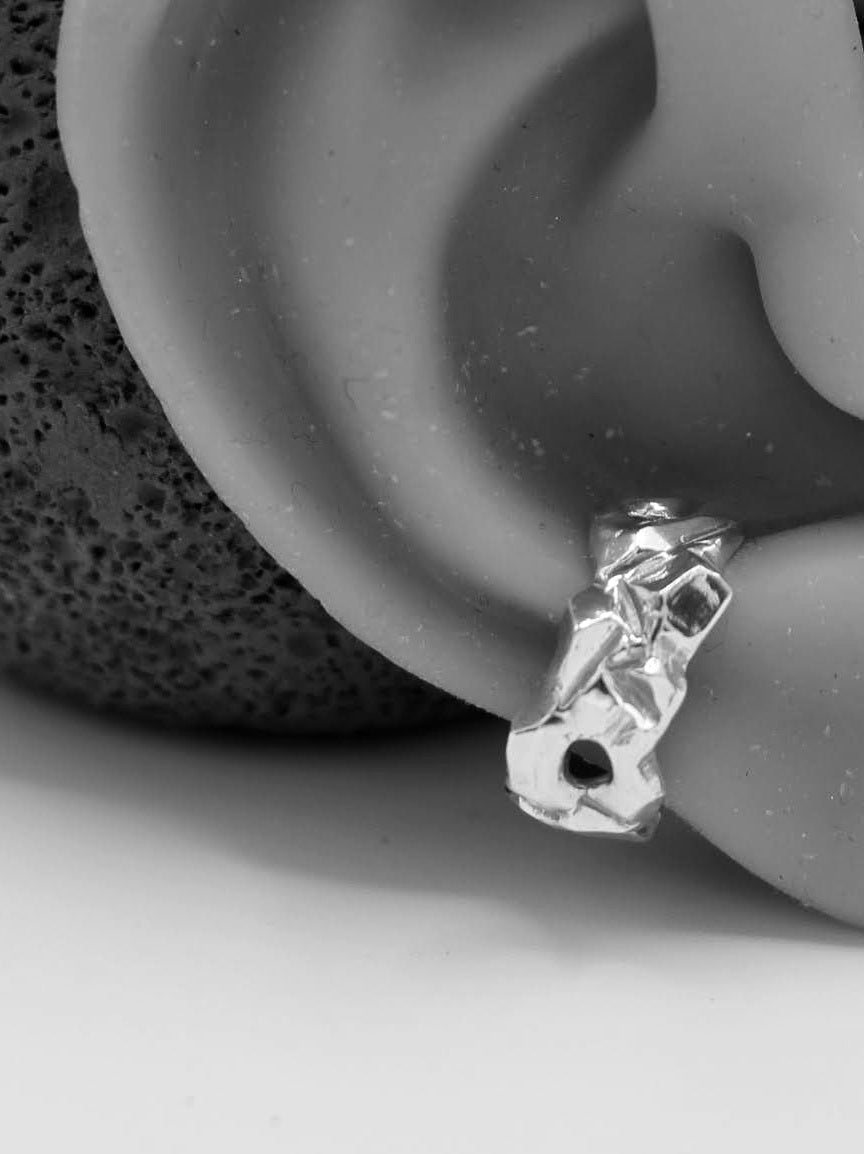 Souvenirs Arista Ear Cuff