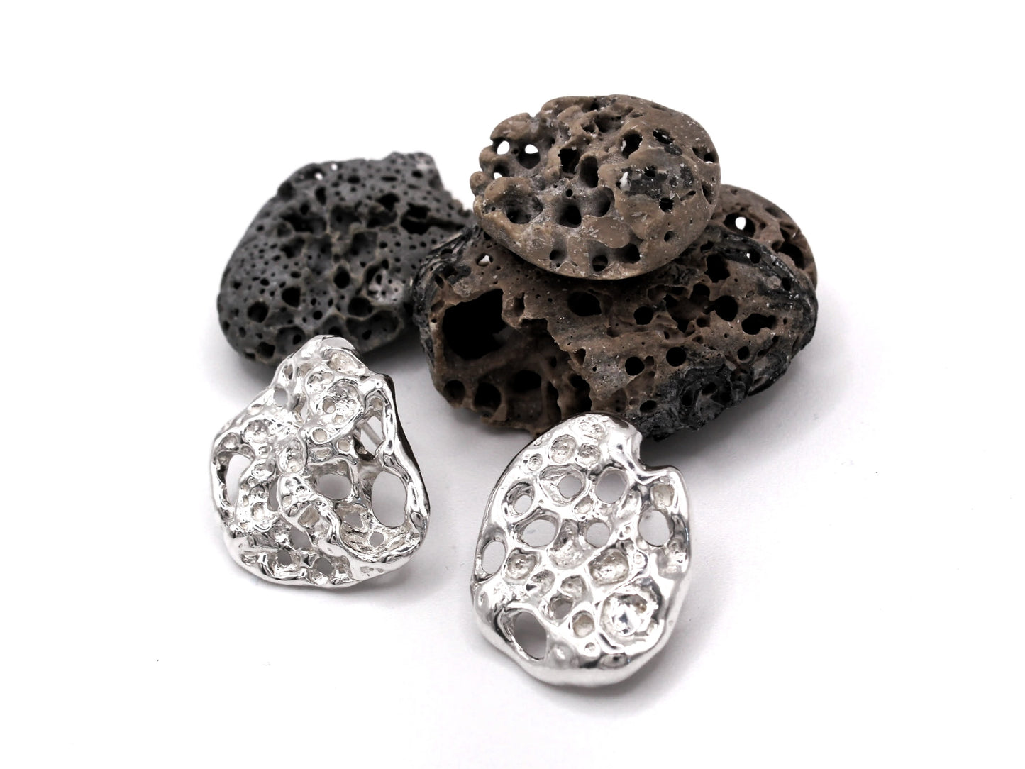Piedra Rastro Earrings