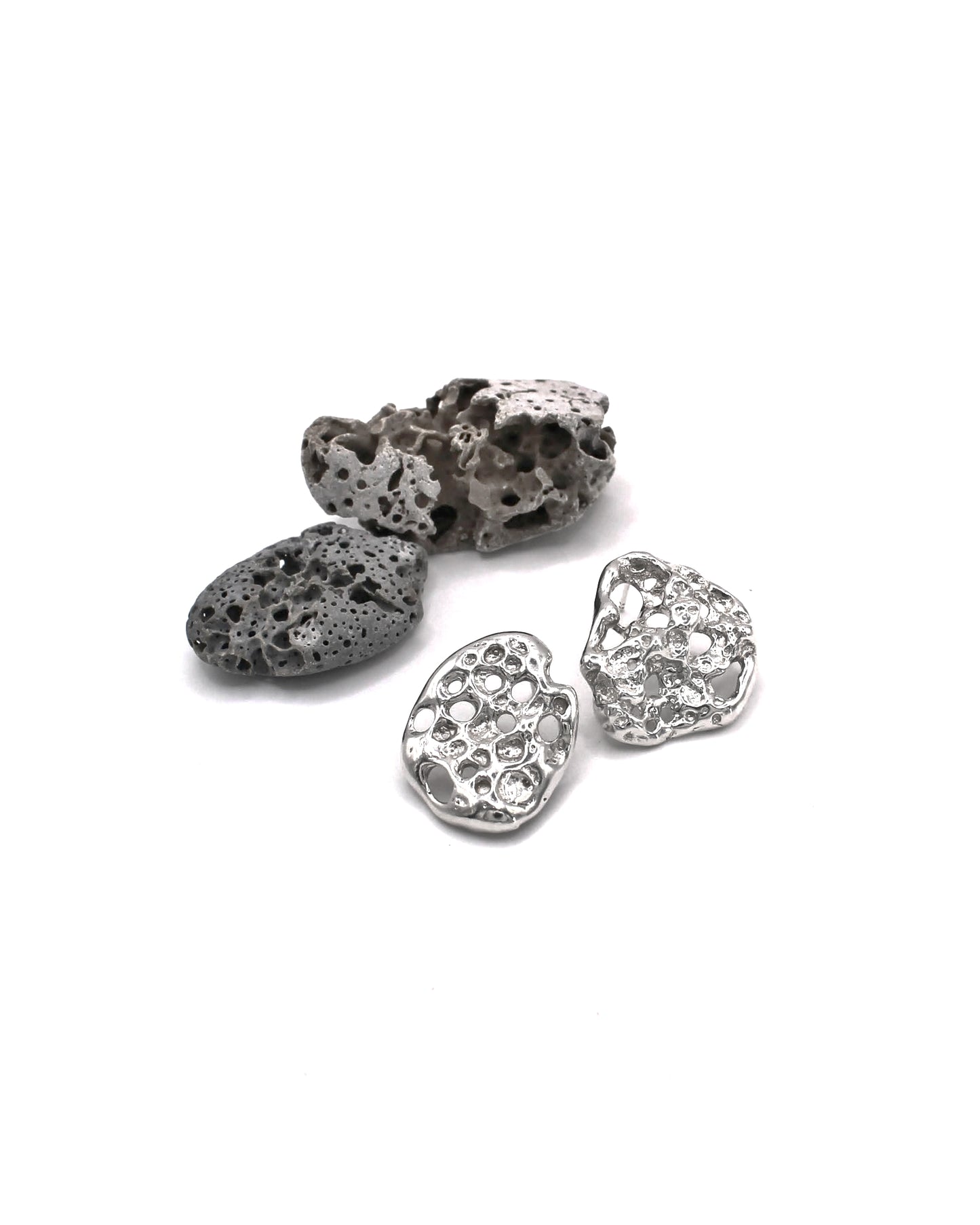 Piedra Rastro Earrings