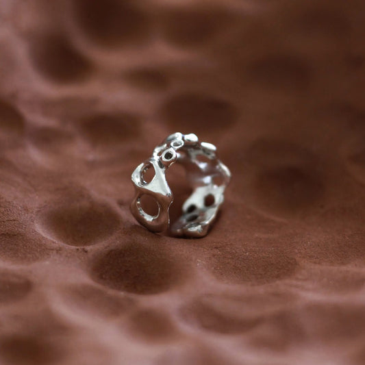 Raiz Onada Ear Cuff