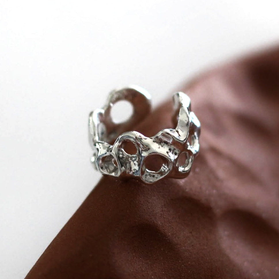 Raiz Onada Ear Cuff