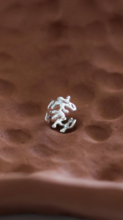 Souvenirs Savia Ear Cuff