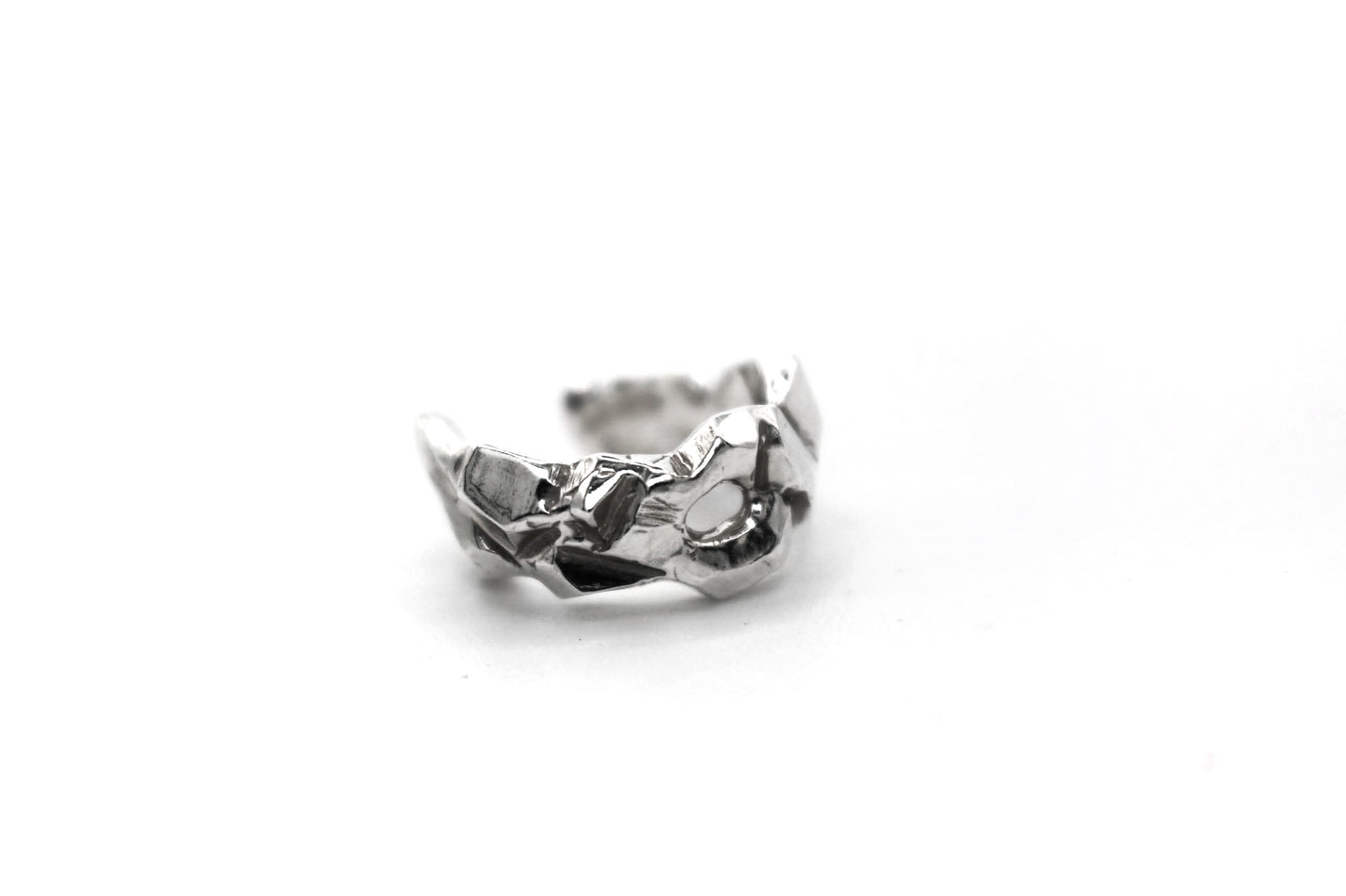 Souvenirs Arista Ear Cuff